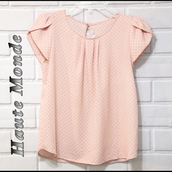 Haute Monde Tops - Haute Monde- Blush Pink Polka dot cap sleeves SM